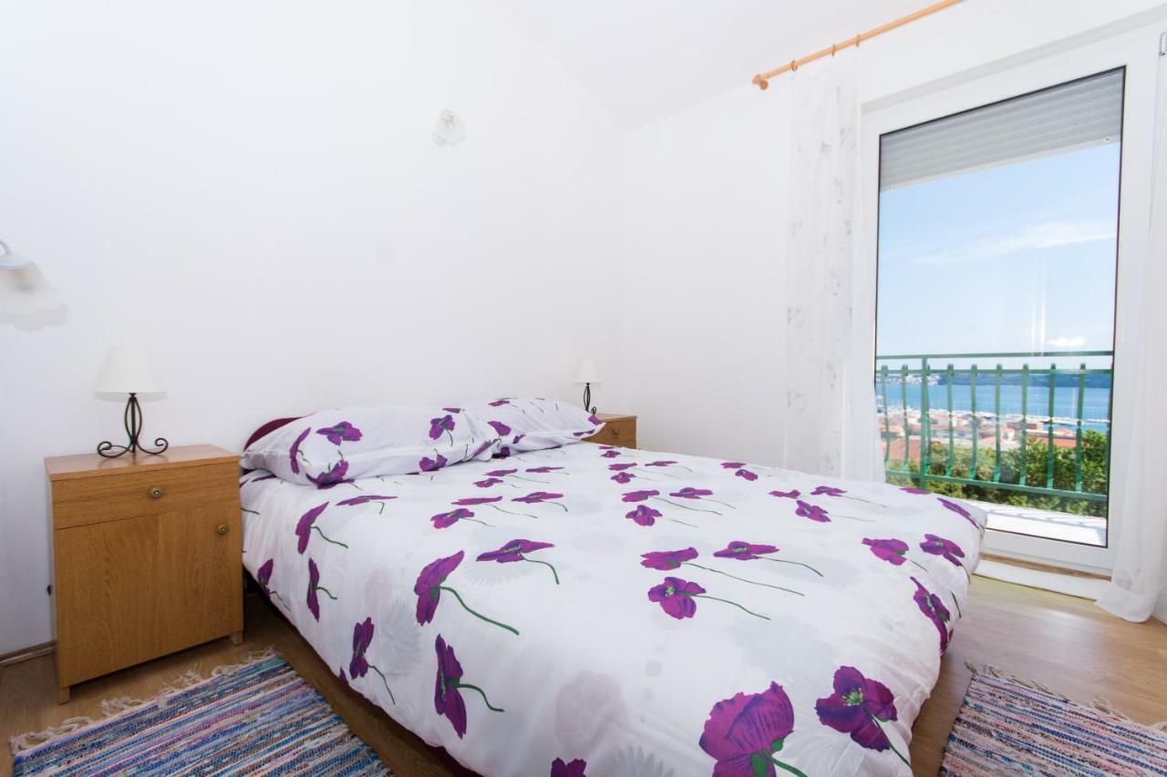 Rina Vacation Home Traù Esterno foto