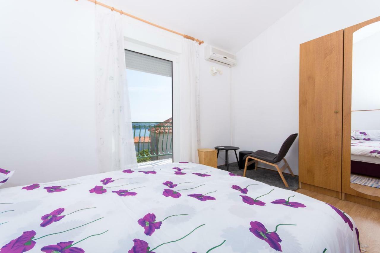 Rina Vacation Home Traù Esterno foto
